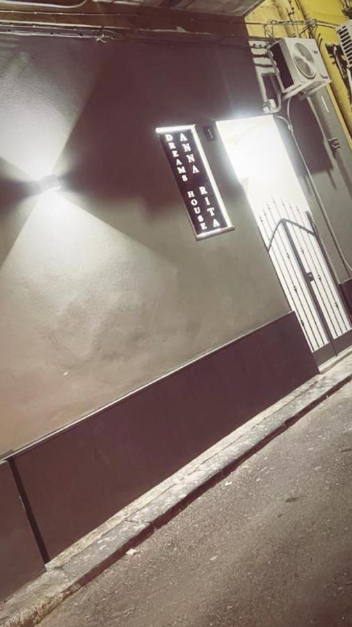 Dreams House Apartment Catania Bagian luar foto